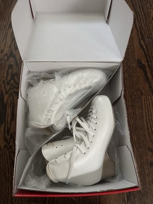 Edea Chorus Figure Skates Boots Ivory 245 C Width Lace-Up Ice Skating