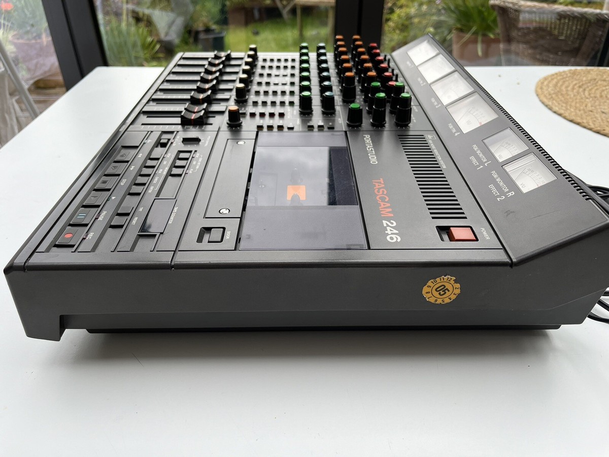 【訳あり】TASCAM　タスカム246 PORTASTUDIO ジャンク 訳あり】TASCAM タスカム246 PORTASTUDIO ジャンク