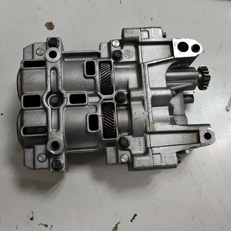 Conjunto de bomba de aceite del motor para Dodge Avenger Jeep Compass Chrysler 200 2,0 L 2,4 L Foto 2 de 4