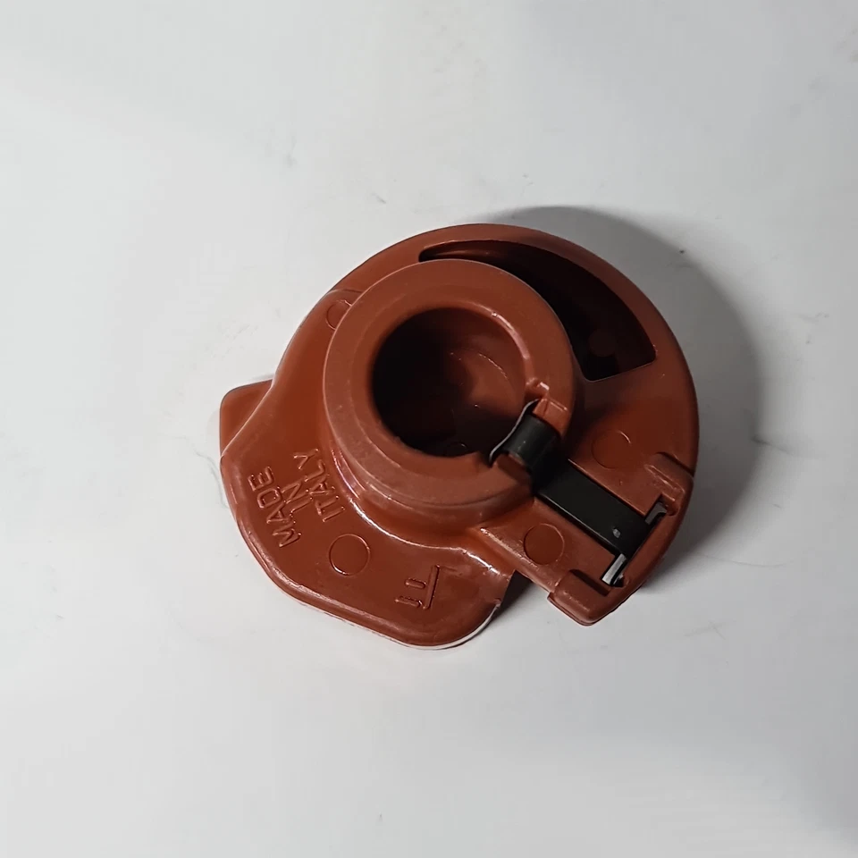 SPAZZOLA DISTRIBUTORE ACCENSIONE BMW 318 - 315 - 316 - 318i - 518i VALEO CD023 Foto 4 de 4