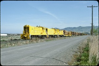 Orig Slide Oregon California & Eastern OCE 7910 RS12 Log Train Klamath Falls OR