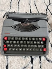 Empire Aristocrat Portable Manual Typewriter Vintage Metal Case *WORKING*