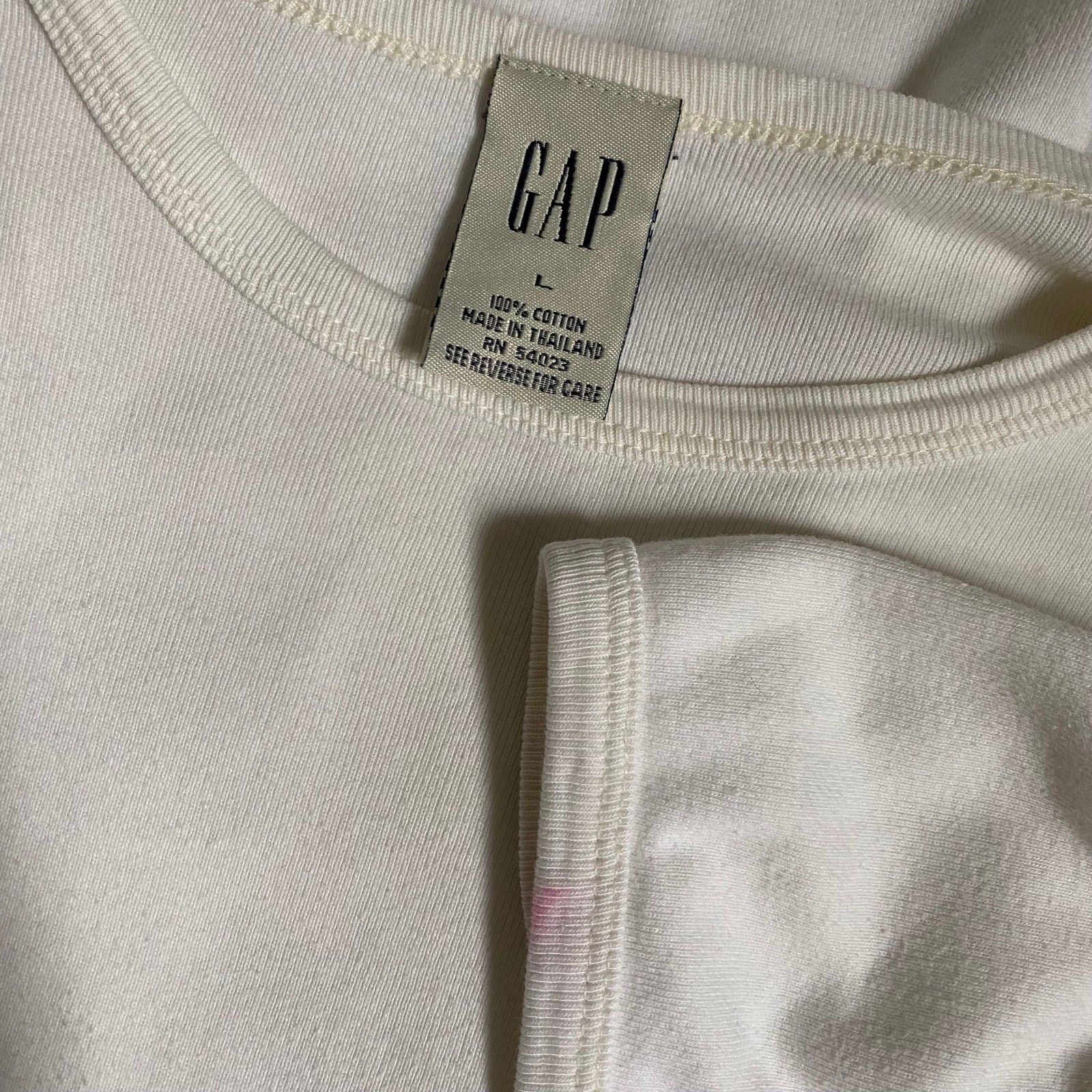 Vintage GAP Cotton Basic Tee - image 7