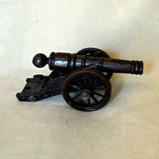 Vintage Black Metal Miniature Cannon Artillery Figure Diecast Military Vehicle