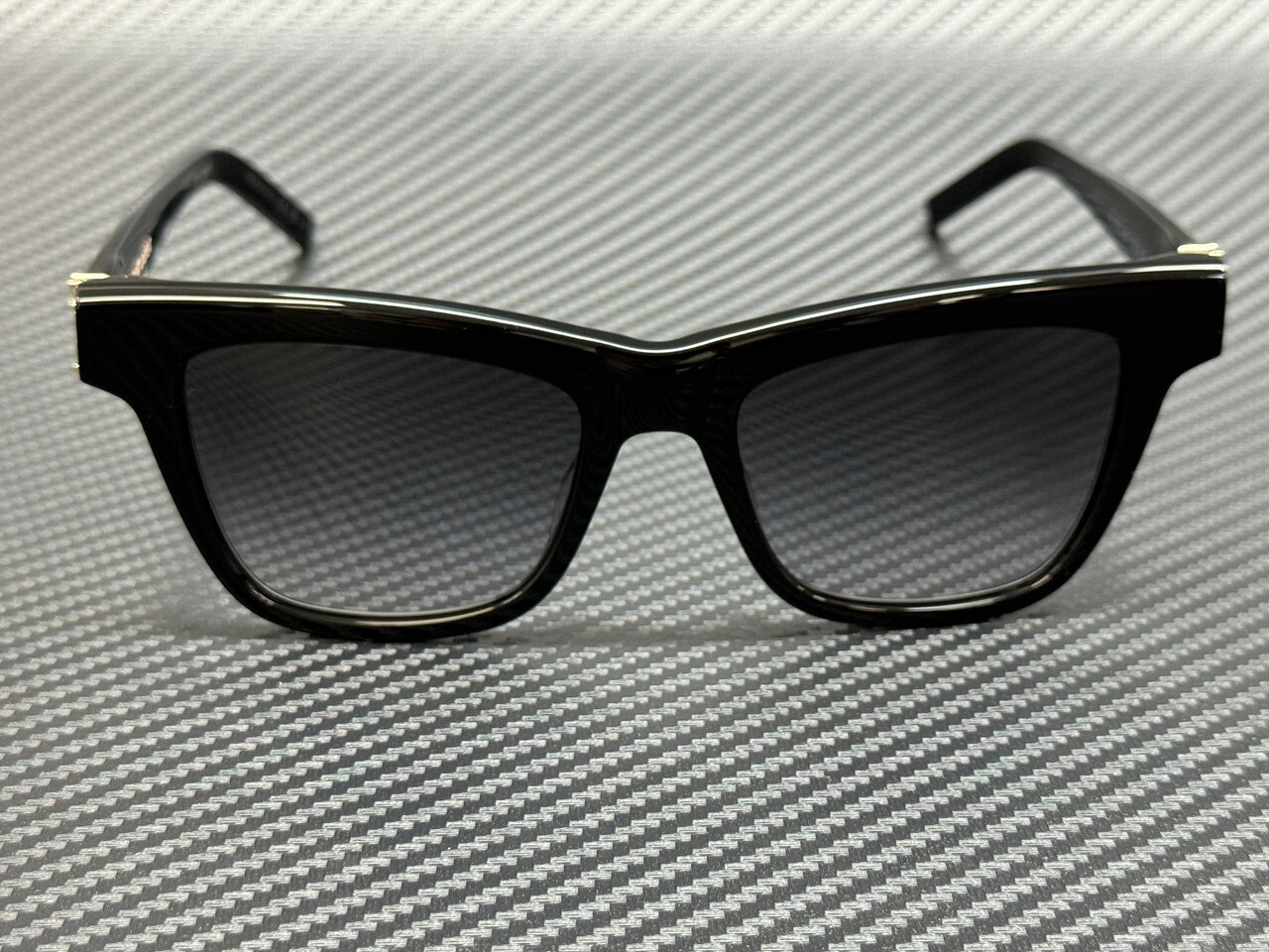 Occhiali da sole donna SAINT LAURENT SL M106 002 nero grigio sfumato 52 mm