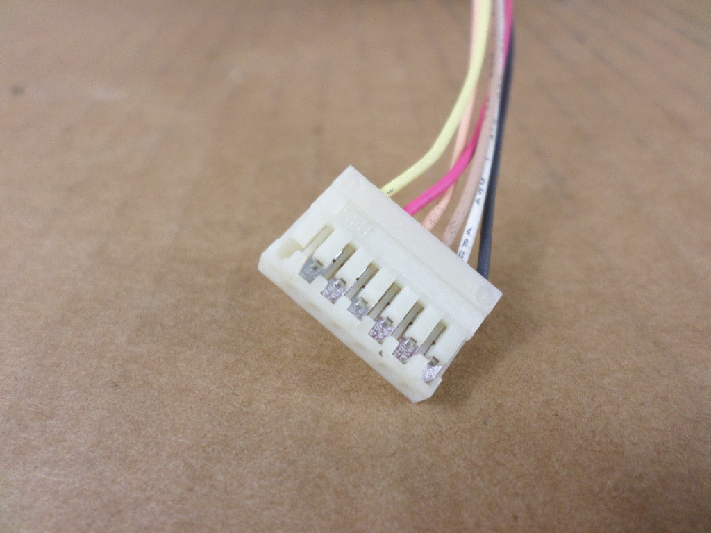 Shinano Kenshi FH6-1894 STP-42D276 1.9V 0.85A DC Stepper Shinano Kenshi FH6-1894 STP-42D276 1.9V 0.85A DC Stepper