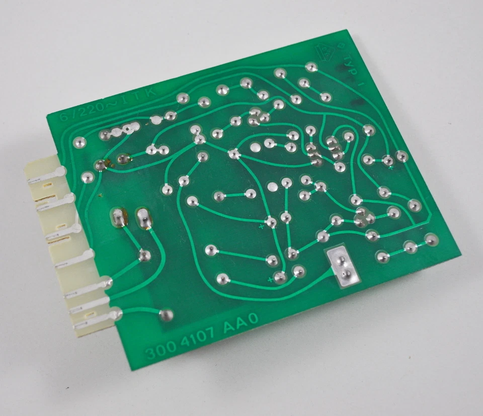 Bosch Elektronik 3004107AA0 Typ 1 Platine (6/220〜ITK) Wäschetrockner T495T  - Bild 3 von 3