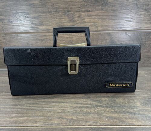 Vintage Nintendo Game Storage Case 16 Cartridge Holder Carry Box Official-READ - Picture 1 of 11