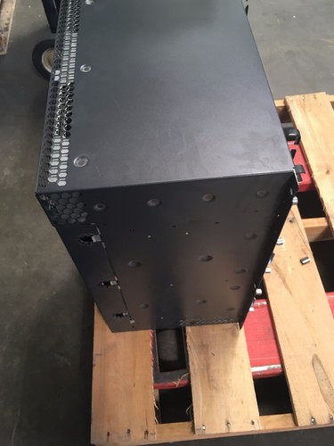 Routeur à fente Cisco ESR10008 - Photo 3/10