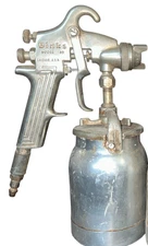 BINKS VTG Vintage Set SPRAY GUN AND CUP Chrome Model 69 Made in USA Working!