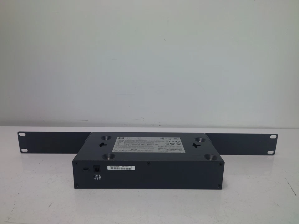 HP ProCurve 1410-16G Gigabit Ethernet Rackmount Switch 16x RJ-45 J9560A no PSU - Bild 3 von 4