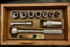 Vintage New Britain Husky 10 Piece Ratchet Socket Set