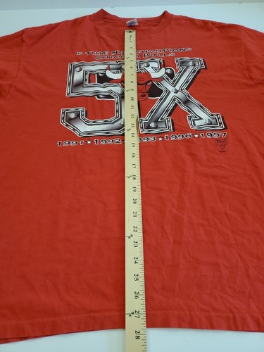 Vintage Logo 7 Chicago Bulls Size 2XL Red 5X Champs Single Stitch T-Shirt - Picture 6 of 11