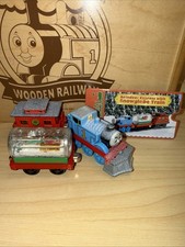 HOLIDAY THOMAS FRIENDS TRAIN TAKE Along N PLAY Diecast CHRISTMAS Snowy Tanker