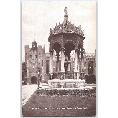 Postcard Cambridge Fountain Trinity College England Architecture