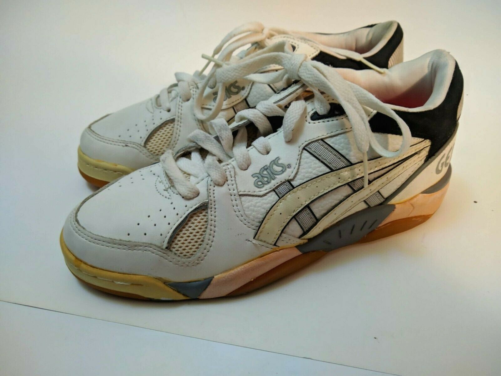 asics us 10 in uk size