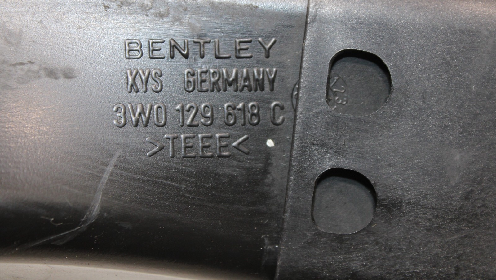 2006-2010 BENTLEY CONTINENTAL 6.0L ENGINE LEFT SIDE AIR CLEANER HOUSING BOX OEM