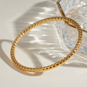 Authentic 4mm Wide Woman 18K Gold Plated Stainless Steel Cuff Bracelet Bangle Texture