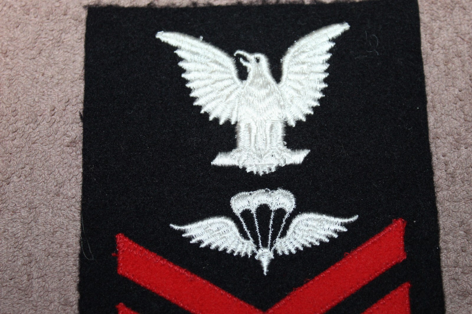 Original WW2 U.S. Navy Parachute Rigger 1st Class Wool Uniform Rate