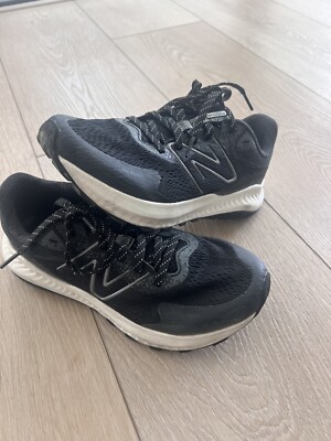 New Balance Nitrel Women s  Size 7