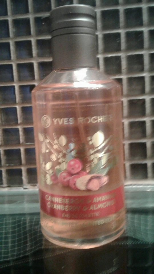 Yves Rocher клюква миндаль духи 100 мл спрей ограниченного тиража очень редкая - Изображение 4 из 4