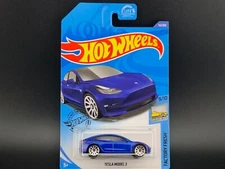 Hot Wheels Tesla Model 3 Blue 112/250 1/64