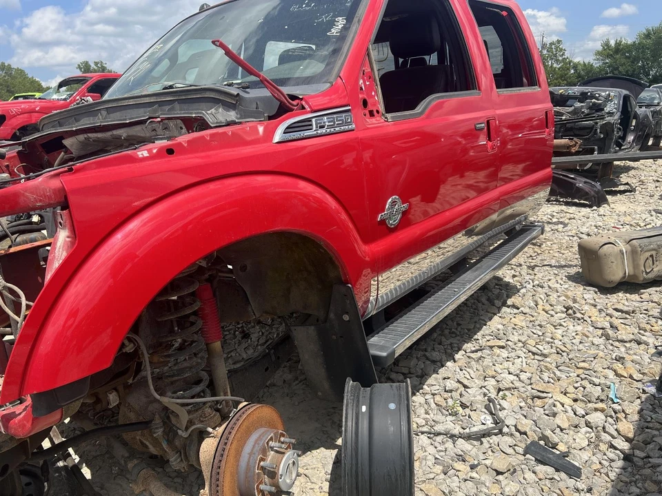Used Transfer Case Assembly fits: 2015 Ford F350SD PICKUP electronic shift rear - Image 3 of 4