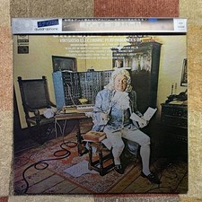 4 Channel LP Walter Carlos "Switched on Bach" Electronic Music Synthesizer Moog