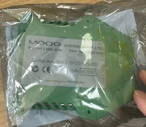 G123-825-001 MOOG Servo Amplifier G123-825-001 - Picture 1 of 1