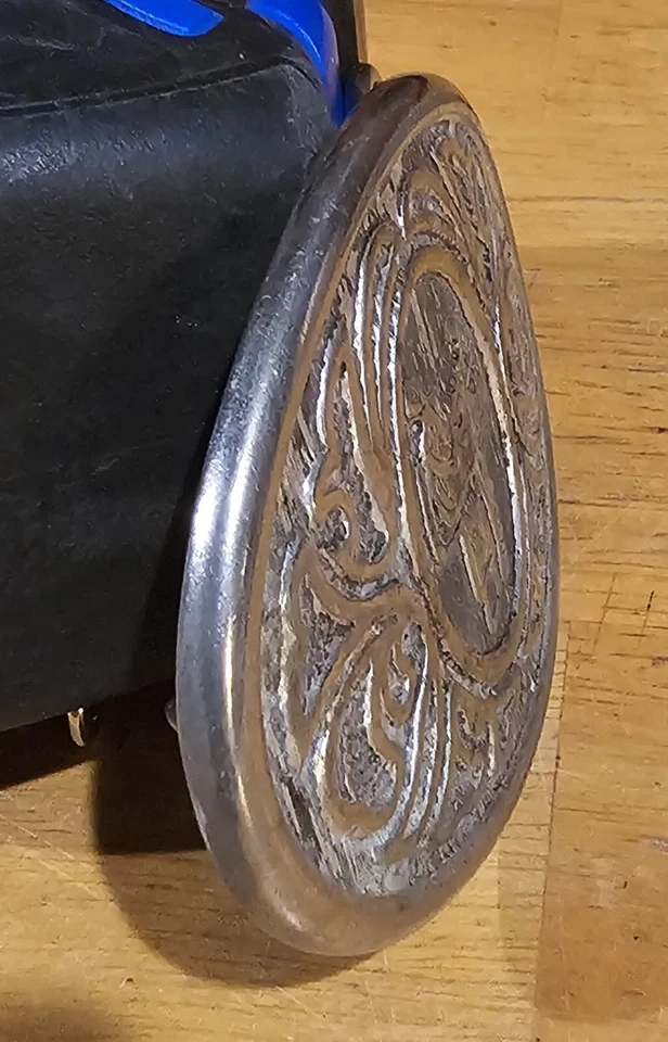 Винтажное коллекционное серебристое седло ковбойский ремень пряжка Avon - Изображение 4 из 4