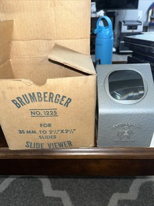 Vintage Working Brumberger Slide Viewer For 35 MM to 2 3/4" x 2 3/4" Slides 1225