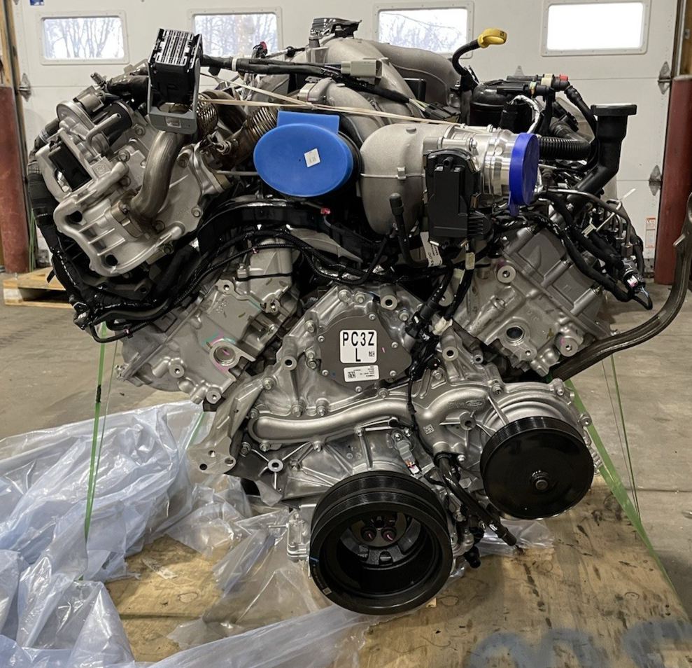Genuine OEM 2023-2024 Ford 6.7L PowerStroke Fully Dressed Engine