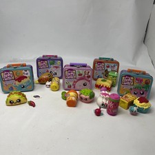 23 Piece International Foods Little Lucky Lunchbox 5- Tins 18-lunchtimesuprises