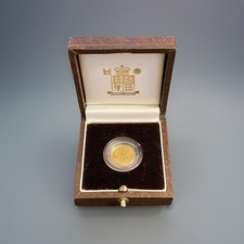 2001 Gold Britannia 1/10th ounce gold coin. Original box and coa included