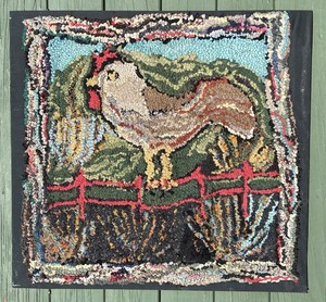 ANTIQUE HOOKED RUG ROOSTER ON FRAME CIRCA 1900 AMERICAN FOLK ART WITH PROVENANCE