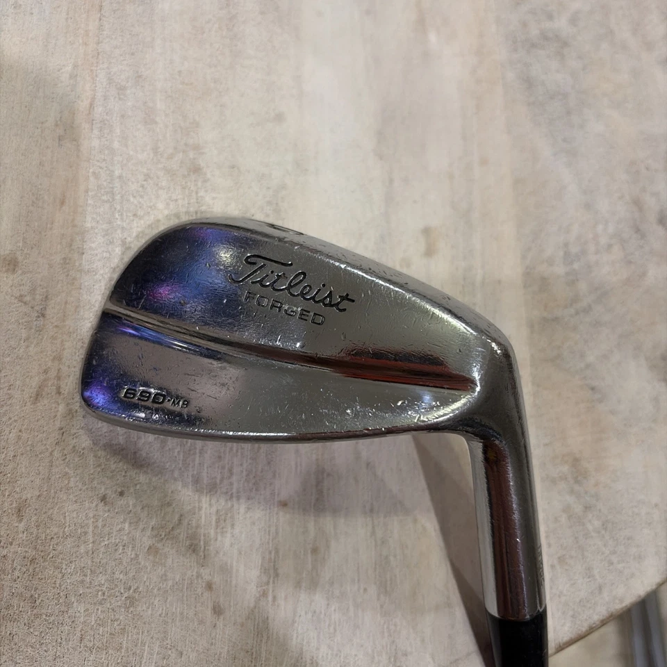 Titleist 690 MB PW (Single Schläger) FCM Gewehr 5,5 Regular Flex 