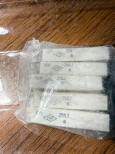 30 pcs 25 ohm 25 J 10 watt Axial Ceramic Cement Power Resistor 10W