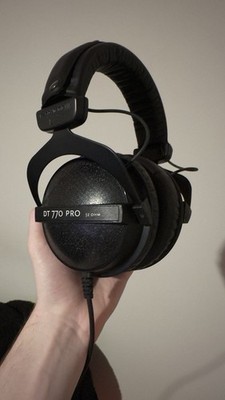 Beyerdynamic DT 770 Pro Headphones 32 Ohms Perfect Condition *No Original Box*