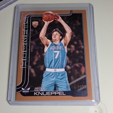 Topps 2025-26 Gold Parallel Rookie Kon Knueppel #204 Charlotte Hornets