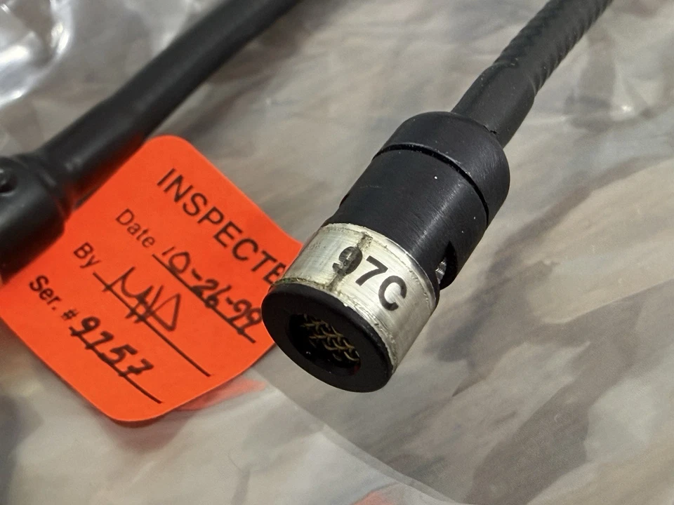 Sistema de micrófono Applied Microphone Technology (AMT) 97C EN CAJA - COMO NUEVO Foto 3 de 4