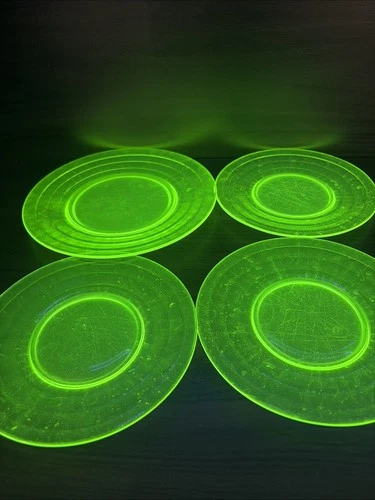 Anchor Hocking Block Optic Uranium Vaseline Plates 4pcs Yellow Depression Glass