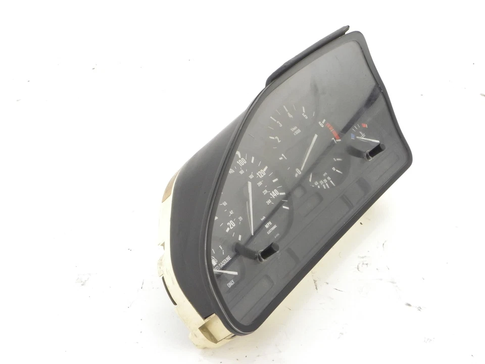 *Para piezas* Panel de cuadro de medidor de velocímetro de instrumento para 88-89 BMW 735i E32 Foto 3 de 4