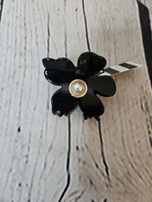 Lele Sadoughi Black Lily Claw Clip with a White Faux Pearl Accent New with tags