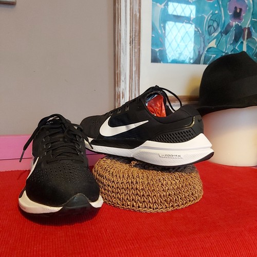 nike black womens trainers uk