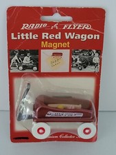 Vintage Sealed 1999 RADIO FLYER Little Red Wagon MAGNET 3-D Collectible 51378