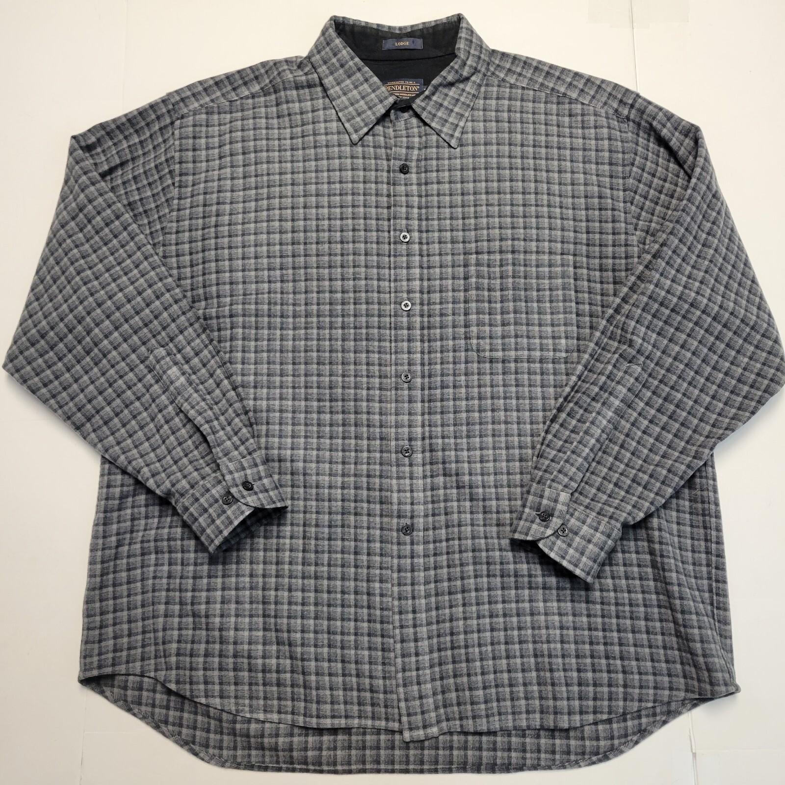 PENDLETON Flannel 100% Wool LODGE Button Shirt Me… - image 1