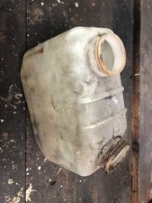 Range Rover Classic windscreen washer fluid bottle to suit early cars