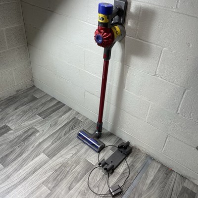 Dyson V8 Motorhead Origin Cordless Stick Vacuum Cleaner - Red Preowned