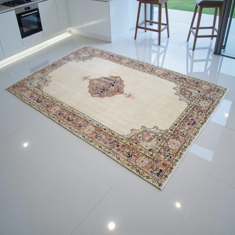 5x7 ft Rug OUSHAK RUG Hand Knotted Vintage Turkish Rug Area Rug In Low Pile - Image 2 of 4