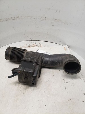 2004 TUNDRA Engine Intake Air Tube/ Resonator Tested Authentic OEM